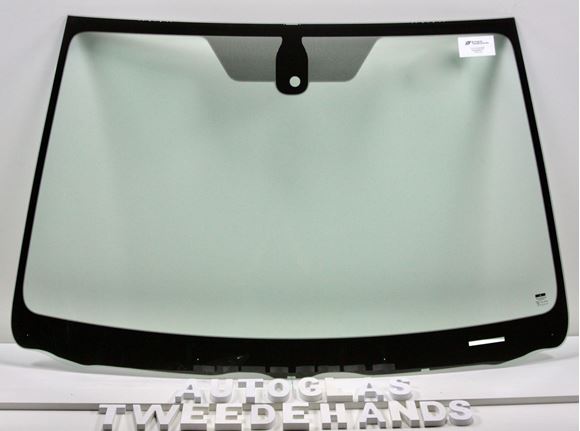Afbeelding van Voorruit Toyota Avensis 5 deurs 2003-2006 sensor