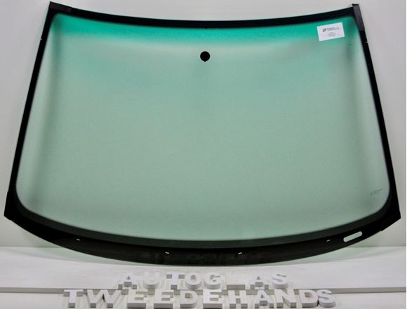 Afbeelding van Voorruit Audi A4 break met zonneband